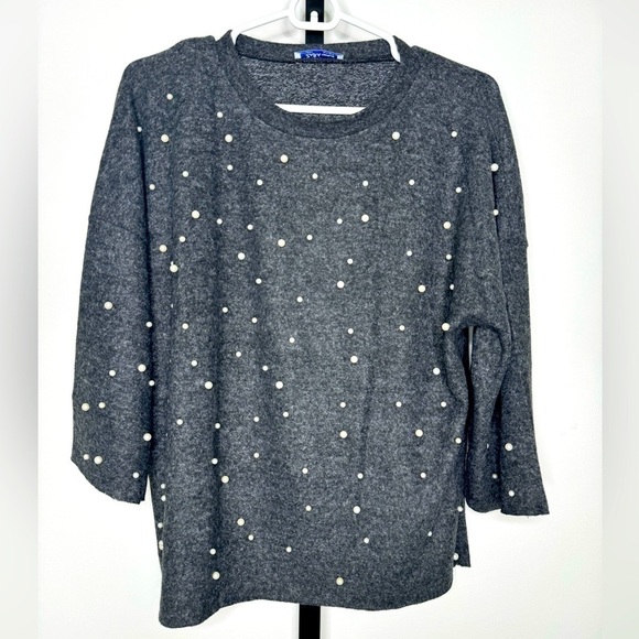 Zara Trafaluc Grey Soft Touch Sweater with Pearls - Elegance Meets Comfort - Picture 1 of 3